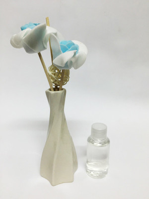 Design o Vista Craft Lavender Diffuser Set Air Freshener 100 ml Design o Vista Craft Lavender Diffuser Set Air Freshener 100 ml