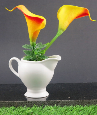 10% OFF on Importwala Mini Calla Lily in Ceramic Pot Assorted Artificial Plant with Pot 10% OFF on Importwala Mini Calla Lily in Ceramic Pot Assorted Artificial Plant with Pot