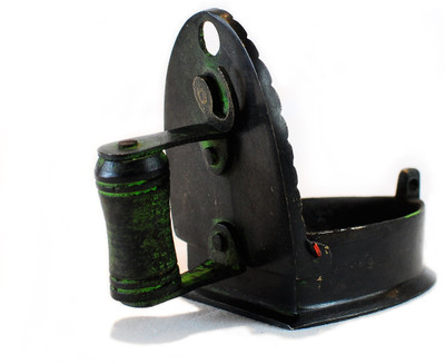 Sangu Studio Boutique Press Black Brass Ashtray Sangu Studio Boutique Press Black Brass Ashtray