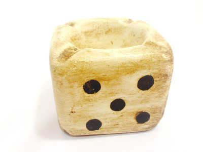 30% OFF on Shivay Arts Beige Polyresin Ashtray