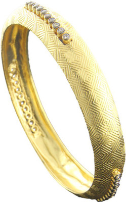 63% OFF on Treta Pretty And Floral Sterling Silver Bangle 63% OFF on Treta Pretty And Floral Sterling Silver Bangle