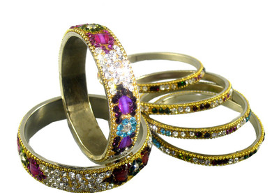 65% OFF on Abqa Hydrabadi Bangle Womens Delight Lac Zircon Bangle Set Pack of 6
