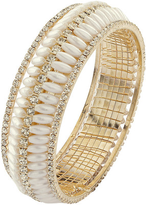 60% OFF on Luxor Classy Love Collection Alloy Yellow Gold Plated Bangle 60% OFF on Luxor Classy Love Collection Alloy Yellow Gold Plated Bangle
