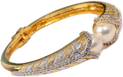 73% OFF on Rubena Jwells Alloy Yellow Gold Plated Bracelet