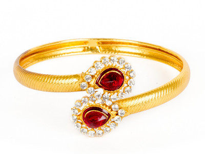 65% OFF on Subh SB Alloy Yellow Gold Plated Kada 65% OFF on Subh SB Alloy Yellow Gold Plated Kada