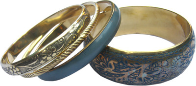 35% OFF on Sankisho Metal, Alloy Bangle Set Pack of 4 35% OFF on Sankisho Metal, Alloy Bangle Set Pack of 4