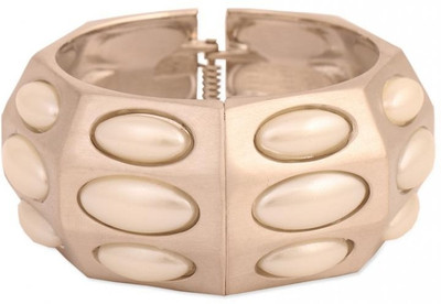 40% OFF on Circuzz Elegant Brass Cuff
