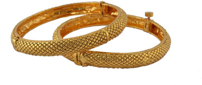 52% OFF on Adwitiya Collection Golden Charm Copper Yellow Gold Plated Bangle Set Pack of 2 52% OFF on Adwitiya Collection Golden Charm Copper Yellow Gold Plated Bangle Set Pack of 2