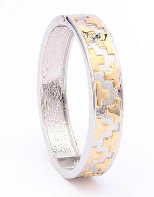 70% OFF on Vendee Fashion Diamond Studded Brass Bangle 70% OFF on Vendee Fashion Diamond Studded Brass Bangle