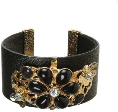 72% OFF on Circuzz Leather Bracelet 72% OFF on Circuzz Leather Bracelet