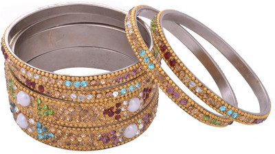 40% OFF on Aakshi Mehendi Rachi Hai Haatho ME Metal, Alloy Bangle Set Pack of 6