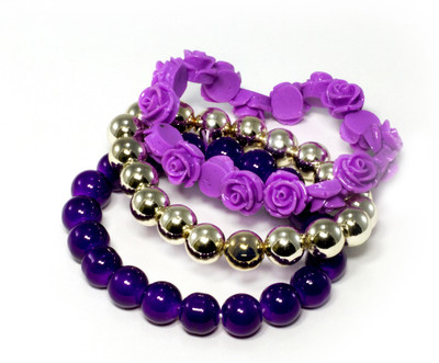 12% OFF on Aara Arts Coral Acrylic Bracelet Set Pack of 3 12% OFF on Aara Arts Coral Acrylic Bracelet Set Pack of 3