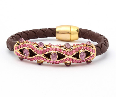 70% OFF on Vendee Fashion Heart Flutter Alloy, Leather Bracelet 70% OFF on Vendee Fashion Heart Flutter Alloy, Leather Bracelet