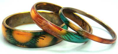 25% OFF on Decor Tattva Inc. Contemporary Style Metal Bangle Set Pack of 3 25% OFF on Decor Tattva Inc. Contemporary Style Metal Bangle Set Pack of 3