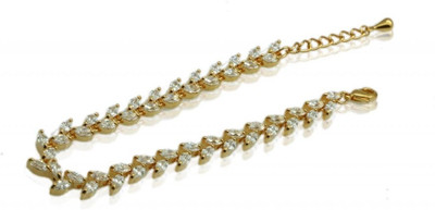 11% OFF on Siyora Studded Brass Cubic Zirconia Yellow Gold Plated Bracelet 11% OFF on Siyora Studded Brass Cubic Zirconia Yellow Gold Plated Bracelet