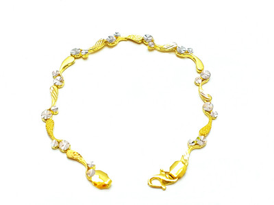 4% OFF on Ashree Gold 22 Bracelet