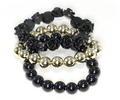 12% OFF on Aara Arts Coral Acrylic Bracelet Set Pack of 3 12% OFF on Aara Arts Coral Acrylic Bracelet Set Pack of 3