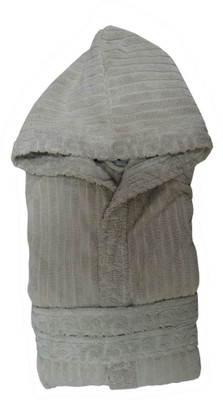 51% OFF on Amber Beige Bath Robe 51% OFF on Amber Beige Bath Robe