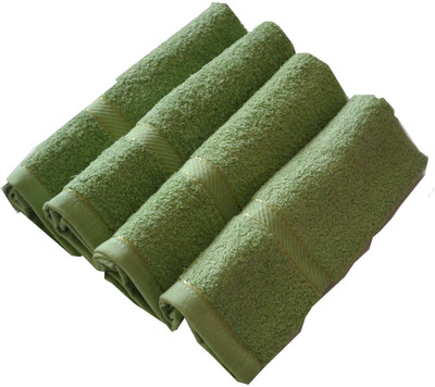 7% OFF on Snuggle Cotton Set of Towels 7% OFF on Snuggle Cotton Set of Towels