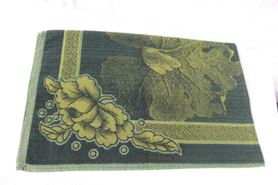 33% OFF on Mandhania Blended Bath Towel