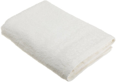 36% OFF on IWS Cotton Bath Towel