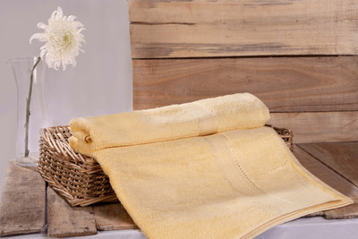 25% OFF on Trident Blended Bath Towel