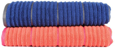 39% OFF on Casa Copenhagen Set of Towels 39% OFF on Casa Copenhagen Set of Towels