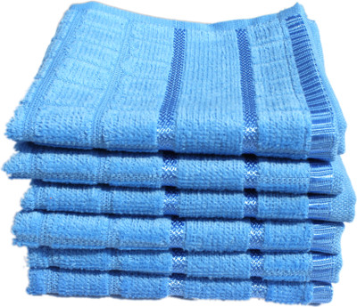 33% OFF on Mandhania Cotton Set of Towels