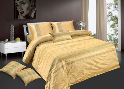 10% OFF on Dreams Silk Double Bed Spread