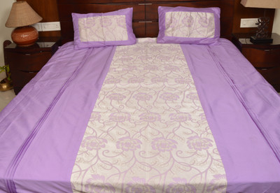 11% OFF on Rossworld Polyester Double Bed Cover