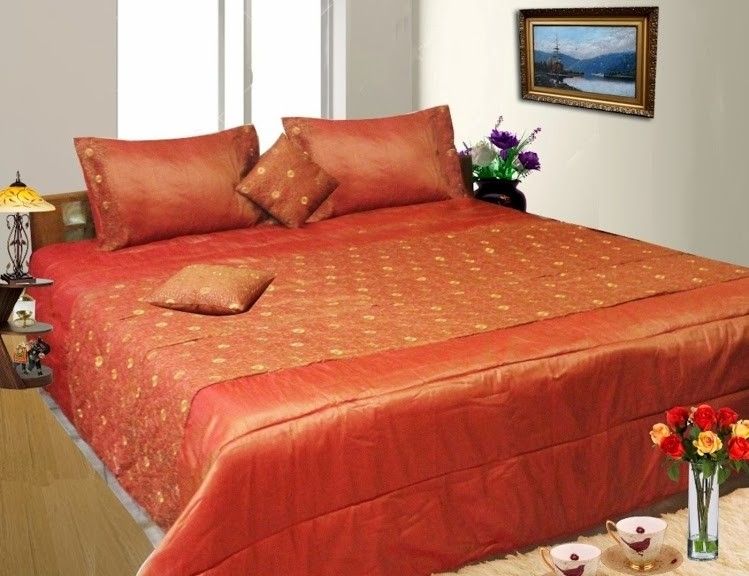 15% OFF on Dekor World Sequence Flower Polyester Bedding Set