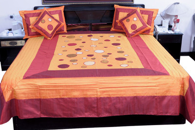 61% OFF on Little India Silk Double Bed Cover 61% OFF on Little India Silk Double Bed Cover