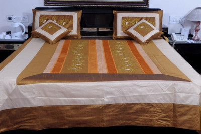 40% OFF on JaipurRaga Bedsheet Bedding Set