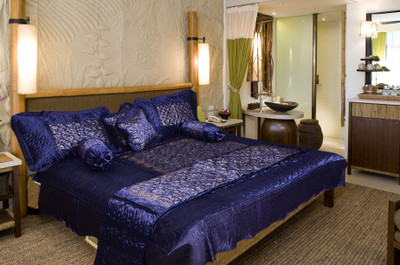 66% OFF on El Sandalo Shades of Paradise Satin Bedding Set 66% OFF on El Sandalo Shades of Paradise Satin Bedding Set