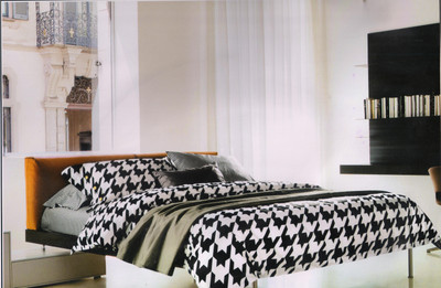 41% OFF on Valtellina Cotton Abstract King Bedsheet