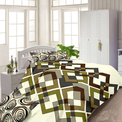 65% OFF on Urban Style Cotton Geometric Double Bedsheet 1 Bedsheet, 2 Pillow covers, Multicolor