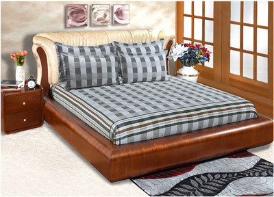 4% OFF on Shayan Homes Cotton Checkered King Bedsheet