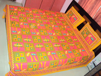 56% OFF on Vivid Rajasthan Cotton Printed King Bedsheet