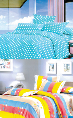45% OFF on Fabhomes Polycotton Floral Double Bedsheet