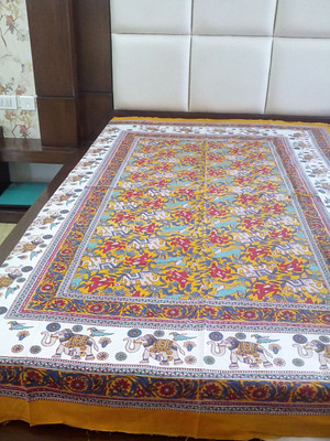 49% OFF on Rajasthan Crafts Cotton Printed Single Bedsheet 49% OFF on Rajasthan Crafts Cotton Printed Single Bedsheet