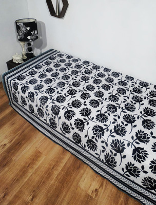 50% OFF on Heritagefabs Cotton Printed Single Bedsheet