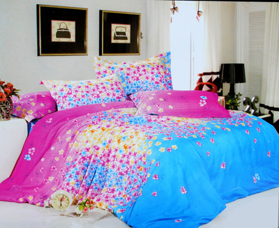 62% OFF on Valtellina Polyester Floral Double Bedsheet