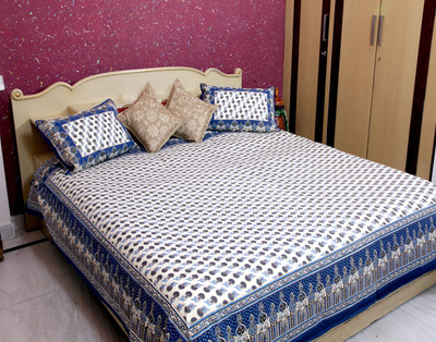 18% OFF on Snehkriti Cotton Printed Double Bedsheet