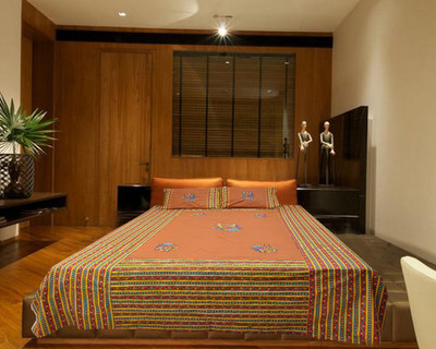 43% OFF on Elegance Cotton Embroidered Double Bedsheet 43% OFF on Elegance Cotton Embroidered Double Bedsheet