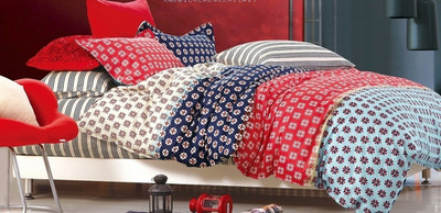 60% OFF on Silver Thread Cotton Floral King Bedsheet