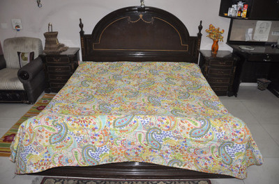 64% OFF on Lal Haveli Cotton Printed Double Bedsheet