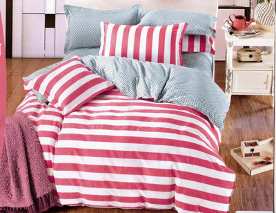 51% OFF on Natraj Cotton Striped Double Bedsheet
