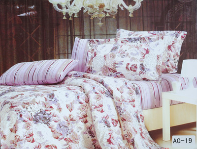 60% OFF on Valtellina Cotton Floral Double Bedsheet