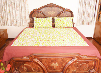 76% OFF on Flazee Letees Cotton Printed King Bedsheet One Bedsheet, 2 Pillow covers, Green 76% OFF on Flazee Letees Cotton Printed King Bedsheet One Bedsheet, 2 Pillow covers, Green