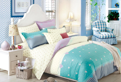 23% OFF on Over The Top Cotton Floral Double Bedsheet